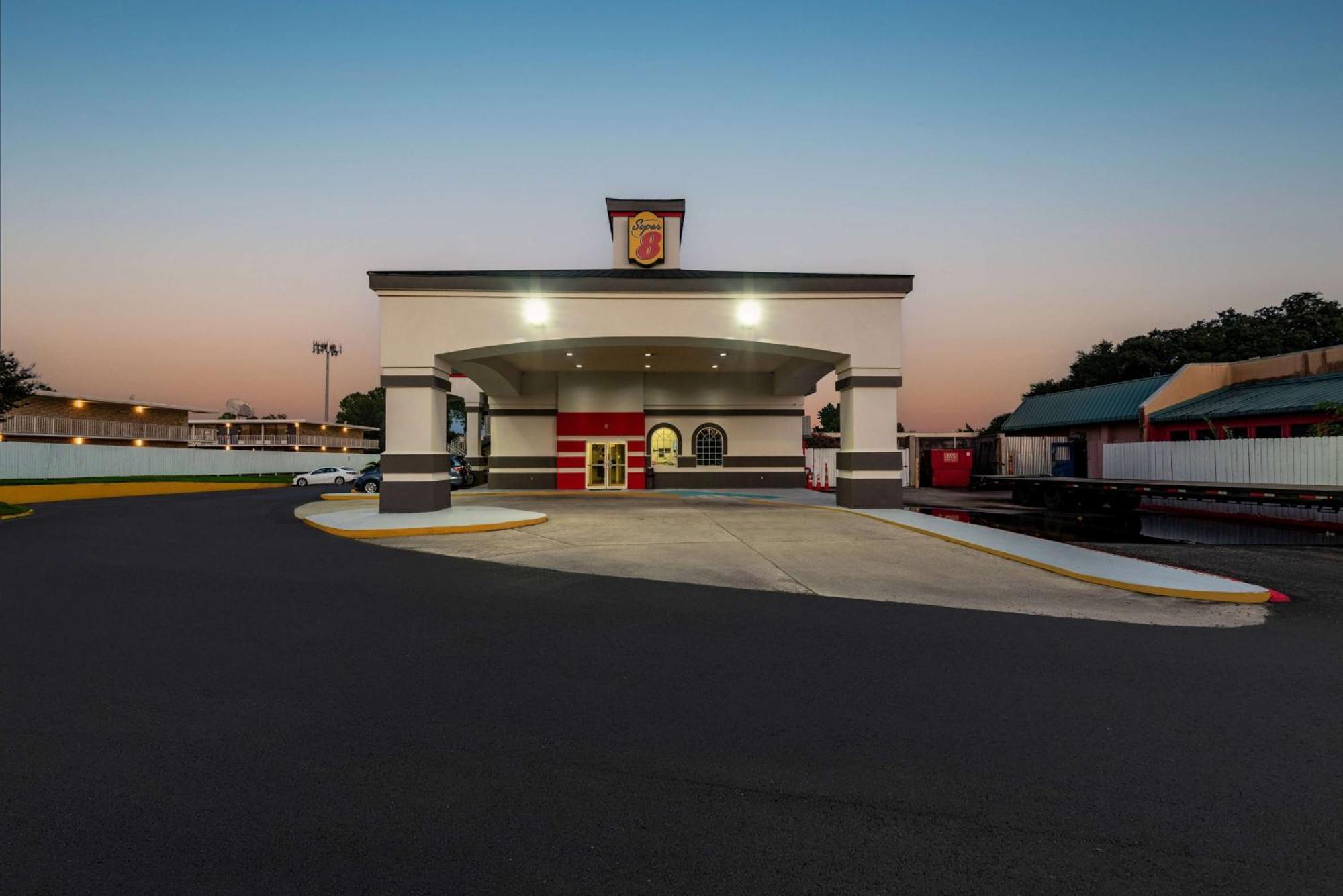 Super 8 By Wyndham Baton Rouge/I-10 Motel Prairieville Luaran gambar