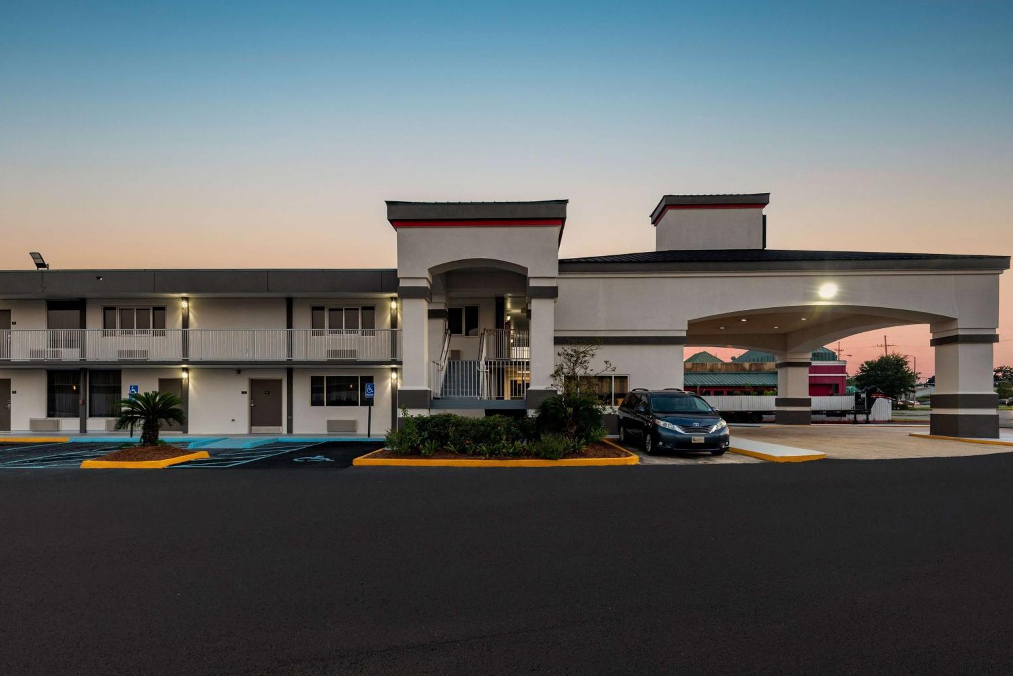 Super 8 By Wyndham Baton Rouge/I-10 Motel Prairieville Luaran gambar